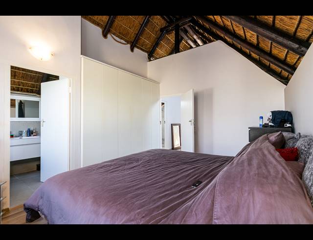 4 BEDROOM HOUSE FOR SALE IN WEST BEACH